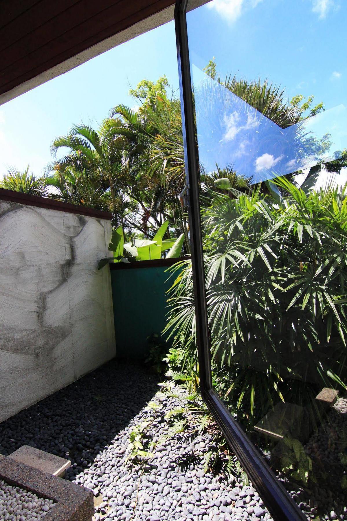 Palm Villa Guesthouse Nantou Luaran gambar