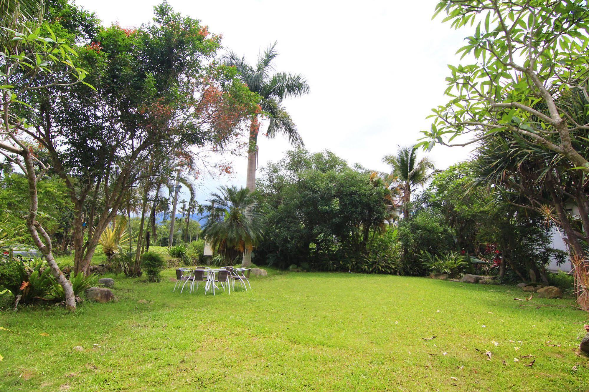 Palm Villa Guesthouse Nantou Luaran gambar